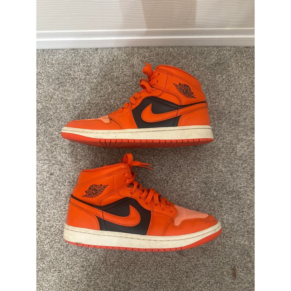 Nike Air Jordan 1 Mid SE 'Rush Orange' Women's Midtop Sneaker, sz 9.5 - Picture 5 of 8